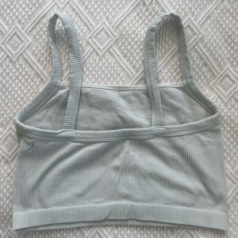 Off-white Ribbed Crop Top - Picture 2 of 3